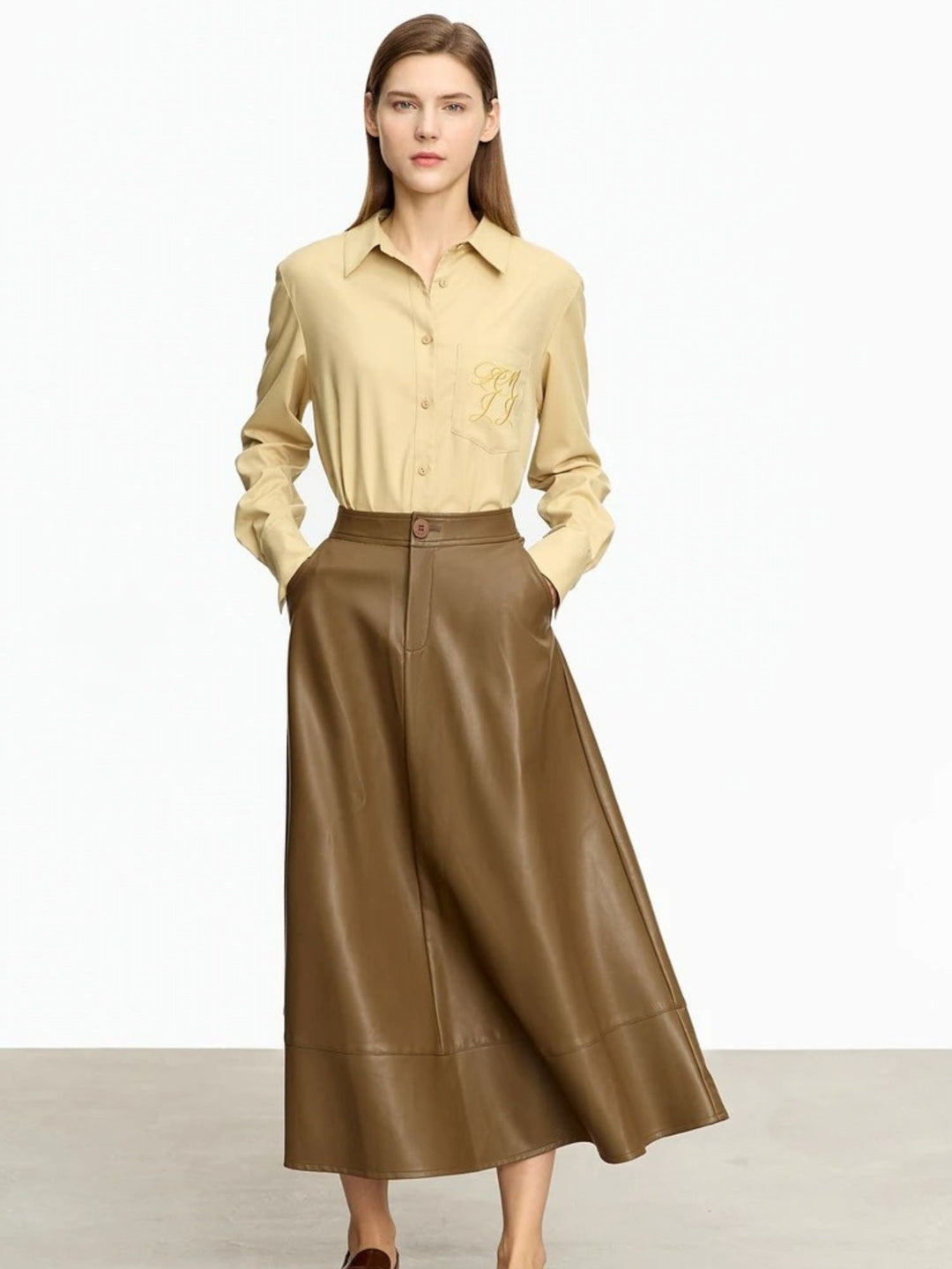 A-line leather skirt with button 7