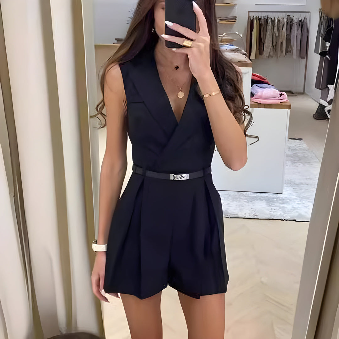 Antonia | Jumpsuit Elegant, sleeveless design made of breathable fabric 0
