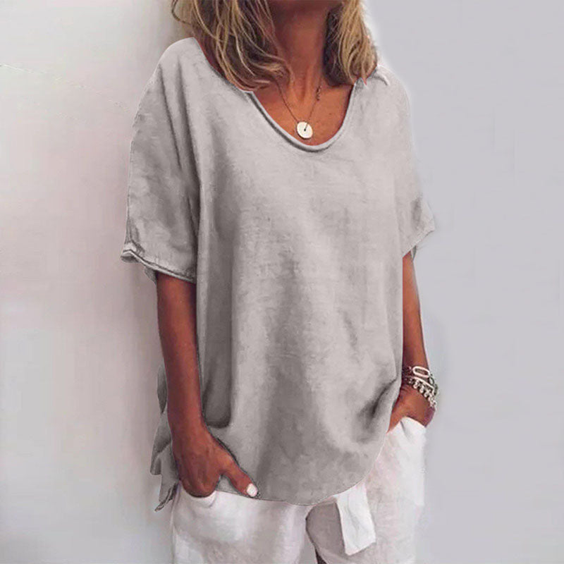 Beatrice | Breathable V-neck blouse with short sleeves 2