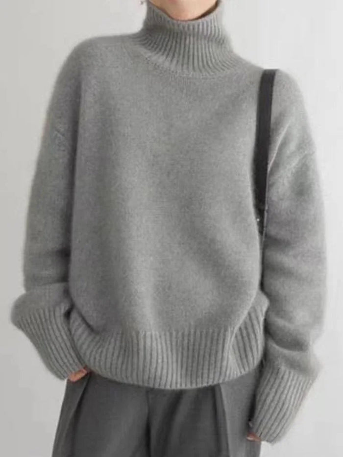 Elegant and warm turtleneck sweater 2