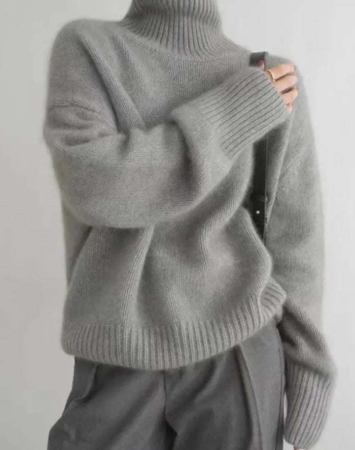 Elegant and warm turtleneck sweater 4