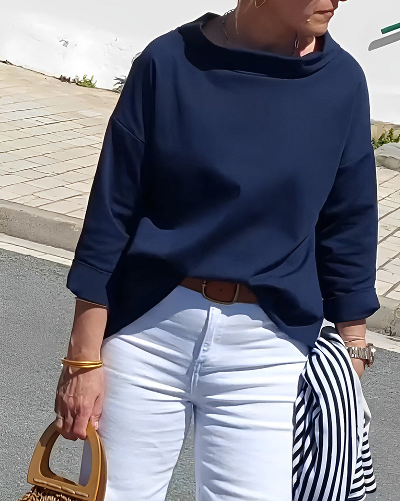 Emma | Elegant yet breathable women's top 9