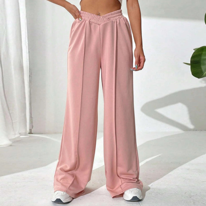 Jessika | Fashionable baggy jeans 1