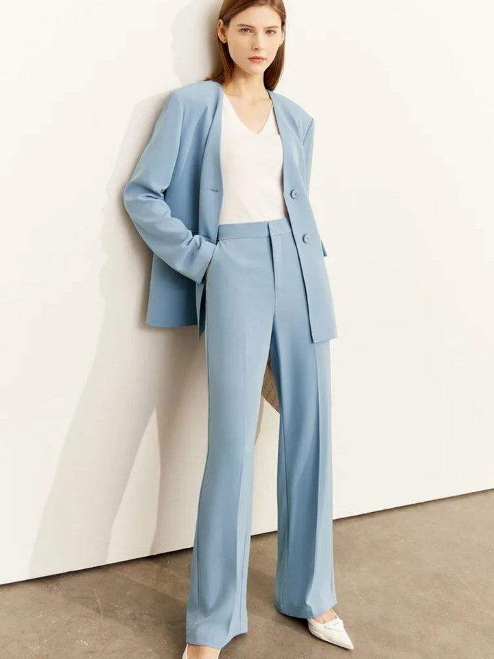 Minimalist V-neck blazer and wide-leg pants set 2