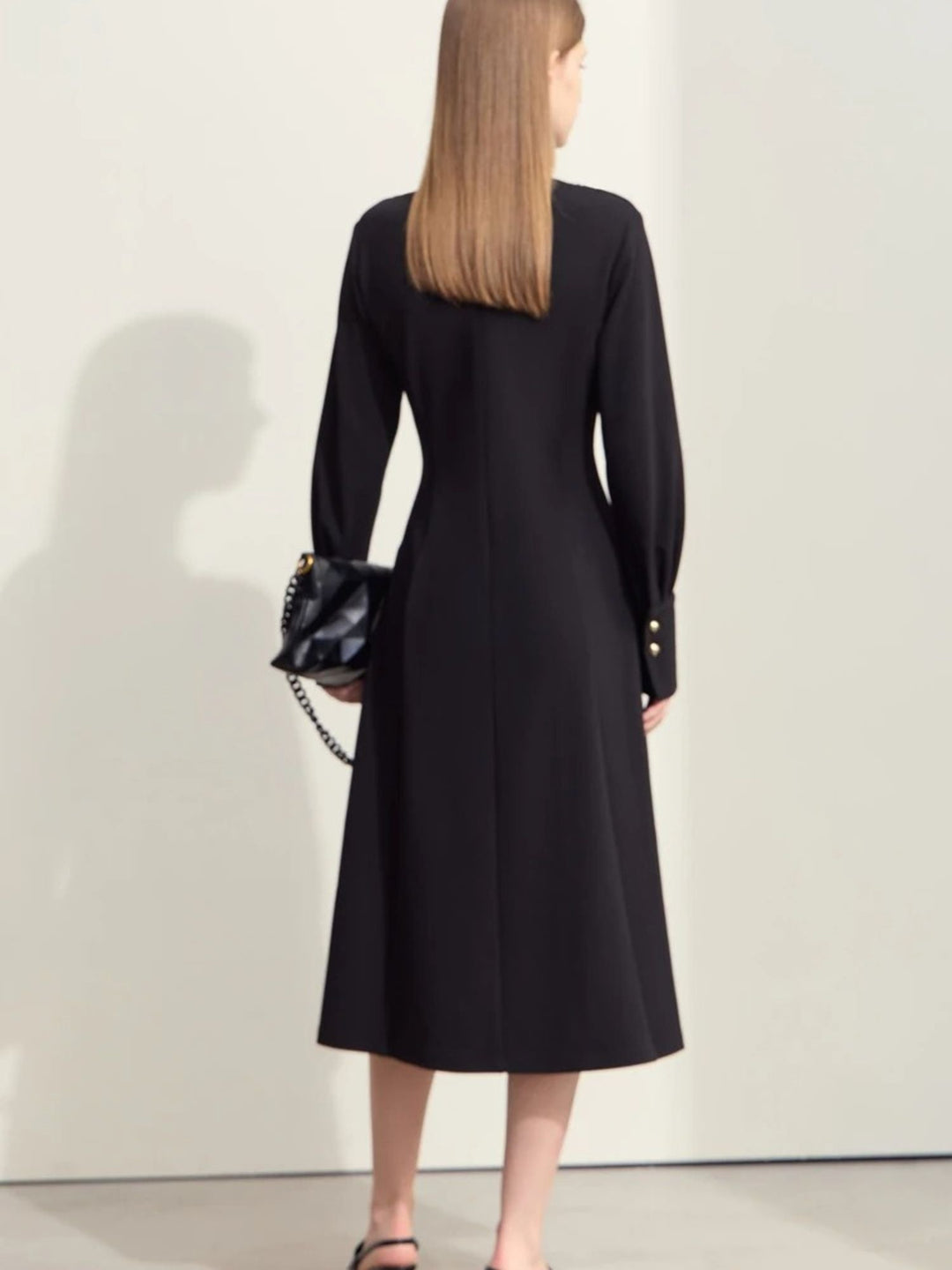 V-neck mid-calf dress with wrap sleeves 2