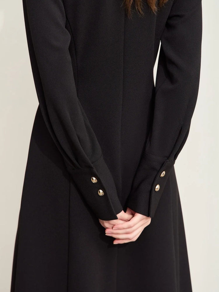 V-neck mid-calf dress with wrap sleeves 3