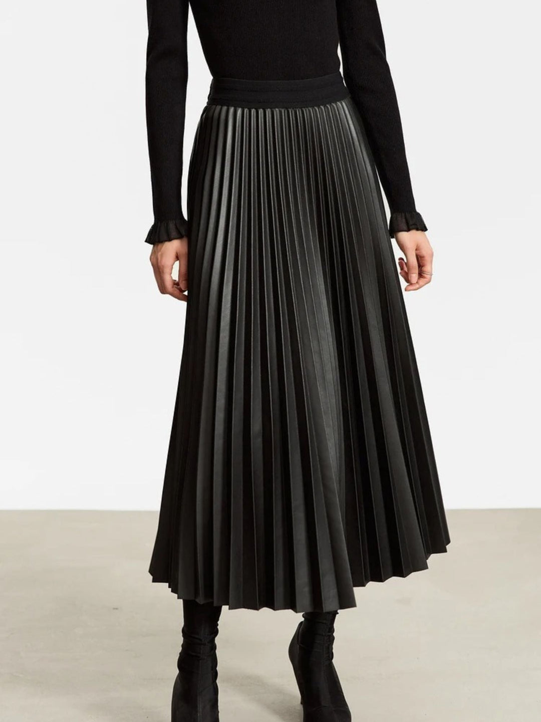 pleated leather skirt 0