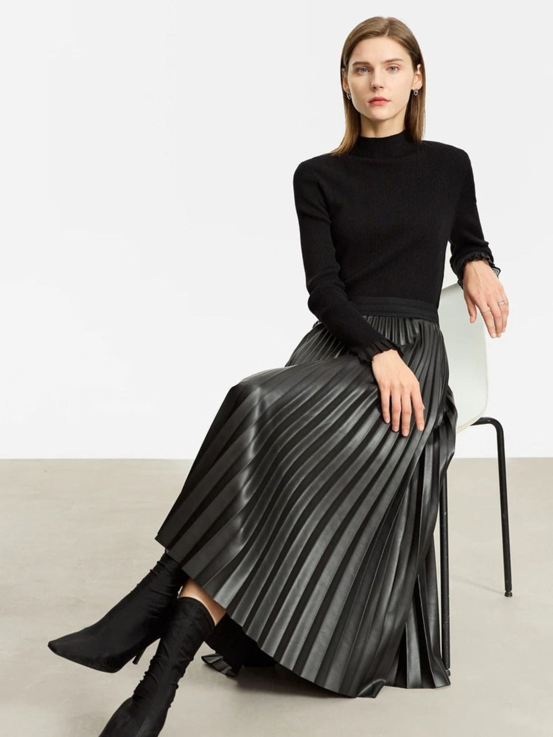 pleated leather skirt 1